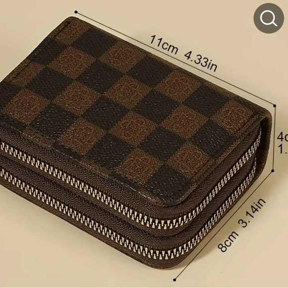Checkered Wallet - Picture 3 of 3